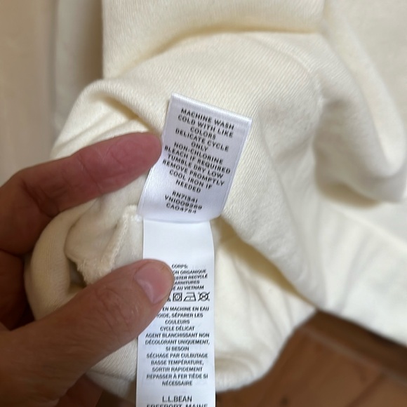 ❤️ HP❤️ ⬇️PD⬇️ NWT Woman’s LL Bean Signature Fleece Top - Picture 11 of 11